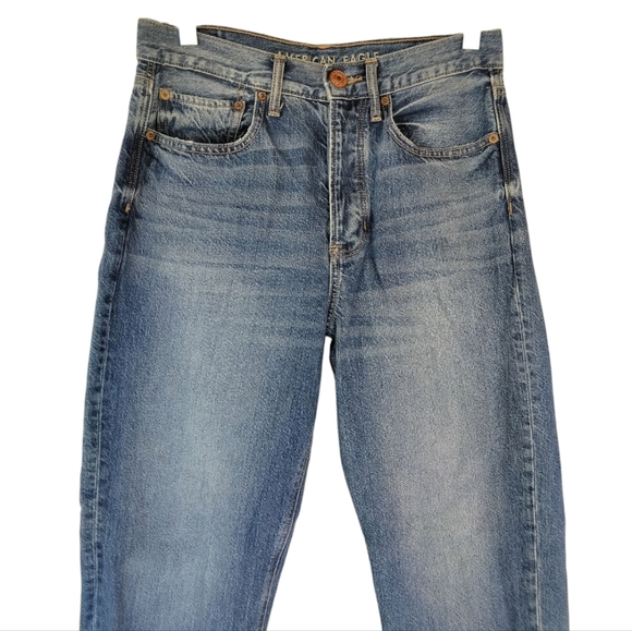 American Eagle Medium Wash 90's Boyfriend Jeans‎ Button Fly Cotton Size 2 - Picture 4 of 9